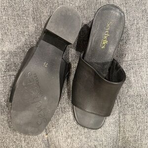 Seychelles Black Slip-On Wide Band Mules